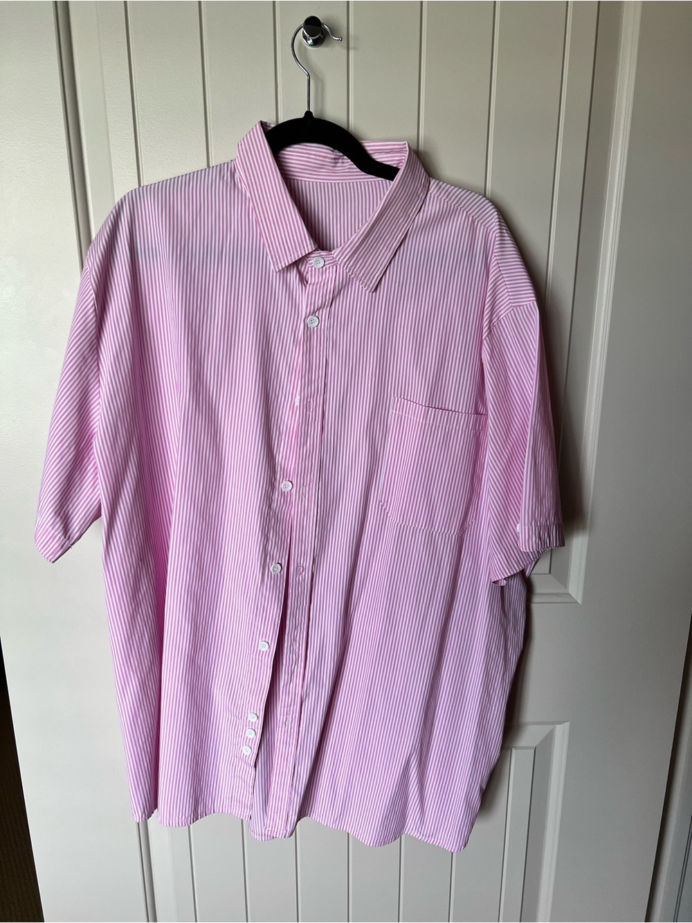 Men's Pink Striped Short-Sleeve Button-Up Shirt